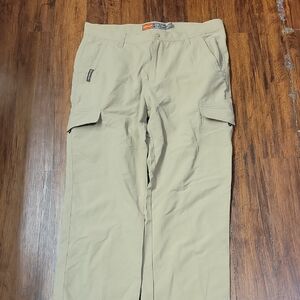 Merrell Men's Light Tan Cargo Pants 34 /32long